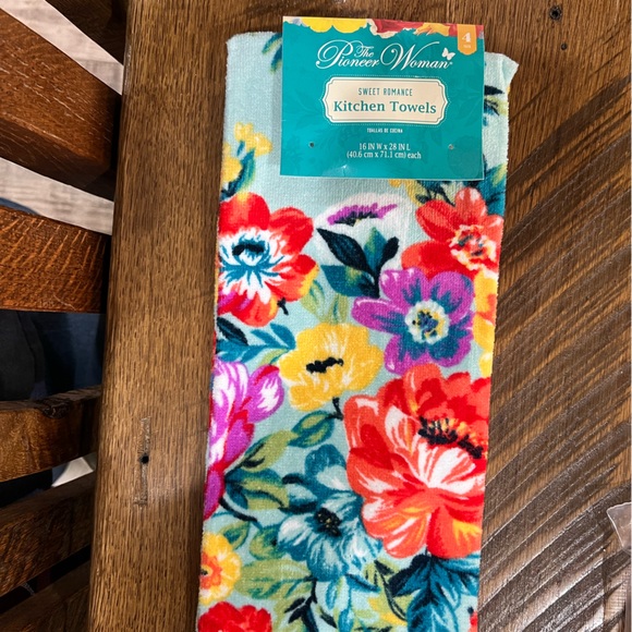 SnapTowels Pioneer Woman Discontinued prints NWOT - Picture 3 of 16